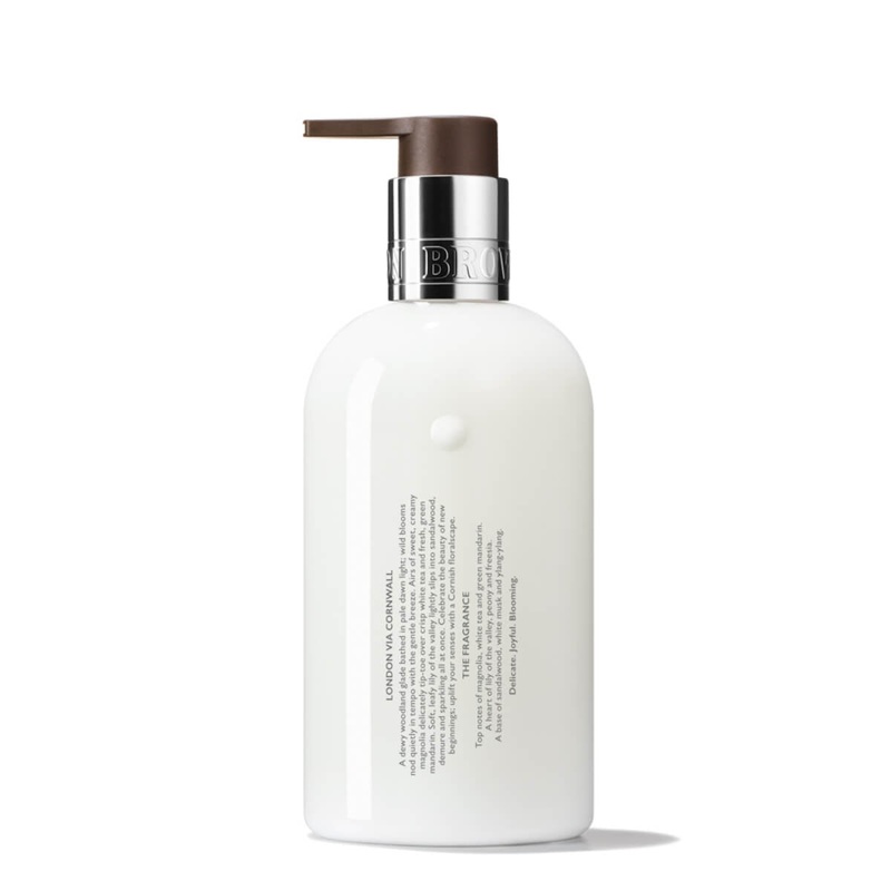 Body Lotion Lily + Magnolia Blossom 300ML