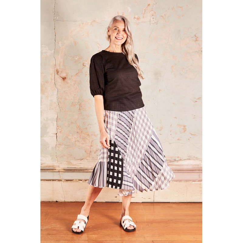 Central Park Pleated Skirt Black