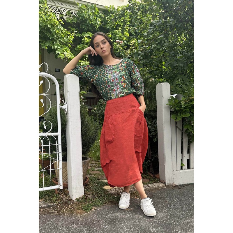 Milwaukee Alta Luxe Skirt Tamarillo in Linen
