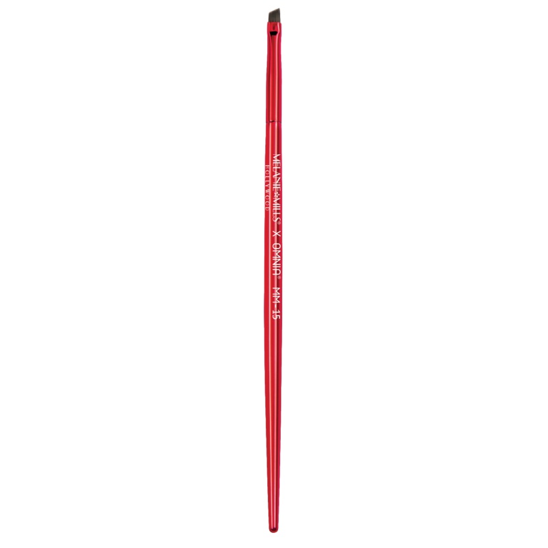 Melanie Mills Hollywood Precision Angled Brush – MM15 X OMNIA