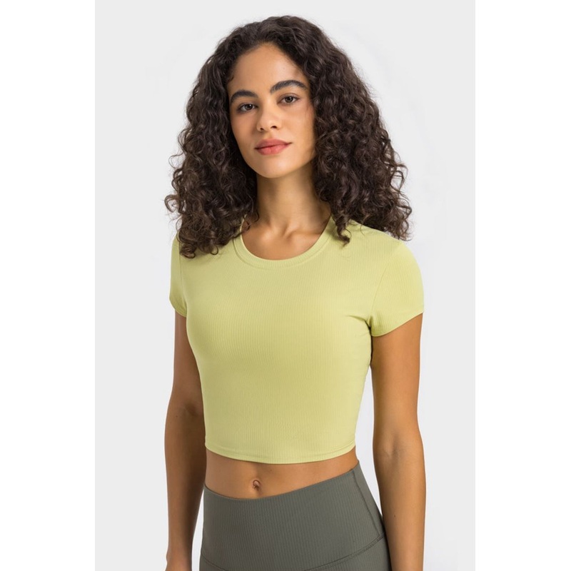 Round Neck Short Sleeve Cropped Sports T-Shirt